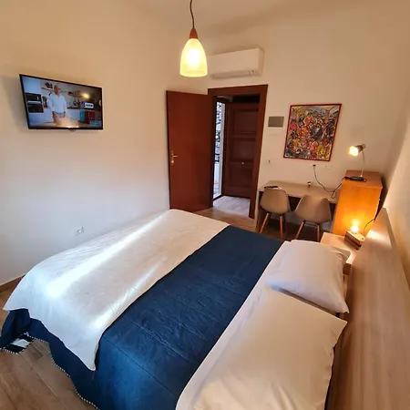 Genio 2* Porto Venere