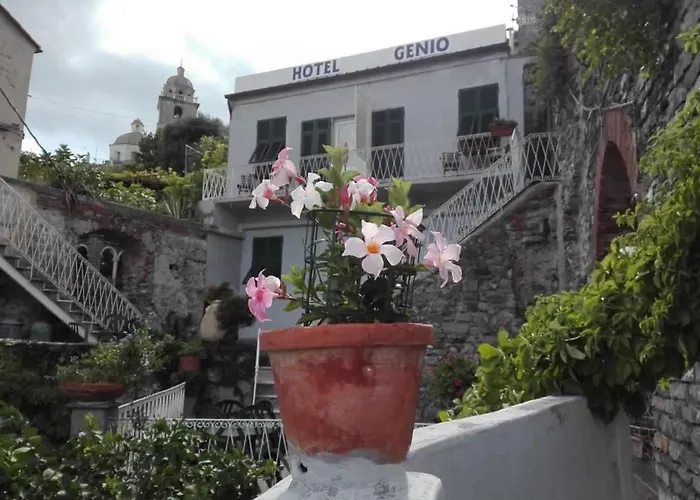 Genio Hotel 2*